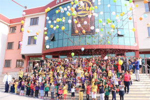 ALTINYILDIZDA İLKÖĞRETİM HAFTASI VE 20.YIL KUTLAMALARI