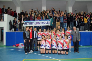 Altınyıldız Koleji Voleybol Takımı, Nevşehir'de Yapılacak Grup Yarışmalarına İddialı Hazırlanıyor
