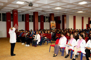 Özel Altınyıldız Mesleki ve Teknik Anadolu Lisesinde Sağlık Eğitim Bilgilendirme Seminerleri Başladı