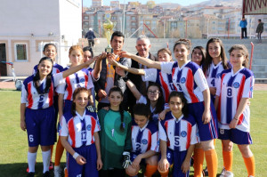 Altınyıldız Koleji Yine Şampiyon Lise Genç Kızlar Futbol Takımı Nevşehir 1.Si Oldu