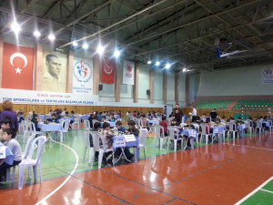 KÜÇÜKLER İL ŞAMPİYONASINDA ALTINYILDIZ MAT ETTİ