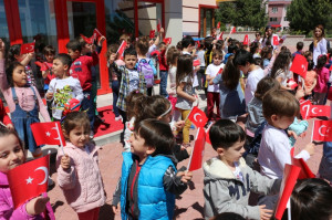 23 Nisan Ulusal Egemenlik ve Çocuk Bayramı Kutlu Olsun