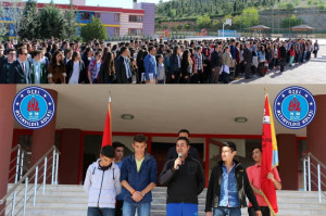 Şampiyon Öğrencilerden Altınyıldız Kolejine Teşekkür