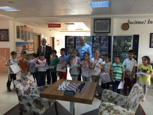 ALTINYILDIZ 1. SINIFLAR SATRANÇ TURNUVASI YAPILDI