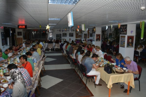 ALTINYILDIZ AİLESİ İFTAR YEMEĞİNDE