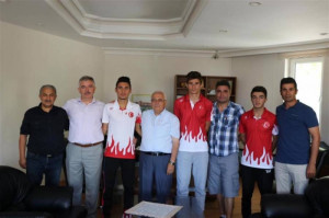 ALTINYILDIZLI ATLETLERDEN BÜYÜK BAŞARI