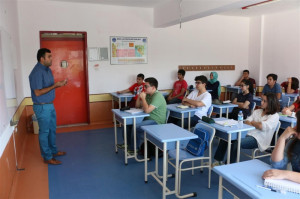 ALTINYILDIZ KOLEJİNDE ÜNİVERSİTE HAZIRLIK KURSLARI DEVAM EDİYOR