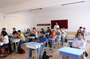 ALTINYILDIZ LİSELERi ÜNİVERSİTEYE HAZIRLIK YAZ KURSLARI TAMAMLANDI