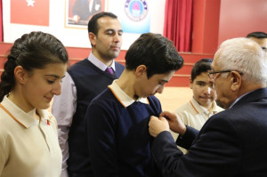 KİTAP OKUMA YARIŞMASINDA ÖDÜL YAĞMURU