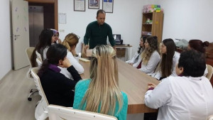 ALTINYILDIZ KREŞ VE ANAOKULU ÖĞRETMENLERİNE İLK YARDIM EĞİTİMİ VERİLDİ