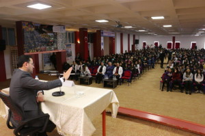 MİLLETVEKİLİ GİZLİGİDER ALTINYILDIZDA