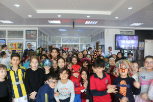 YAZAR HABİB BEKTAŞ VE HAMDULLAH KÖSEOĞLU ALTINYILDIZLILARLA BULUŞTU
