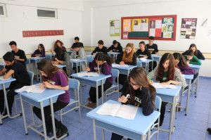ALTINYILDIZ KOLEJİNDE DENEME SINAVLARI YOĞUN BİR ŞEKİLDE DEVAM EDİYOR