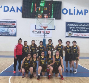 ALTINYILDIZLI KIZLAR MERSİN'İ 44-43 YENDİ