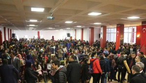 ALTINYILDIZ LİSELERİ BURSLULUK SINAVINA BÜYÜK KATILIM