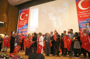 ALTINYILDIZLILARA ÖDÜL YAĞMURU