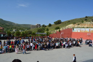 ALTINYILDIZ İLKÖĞRETİM KURUMUNDA KARNE COŞKUSU