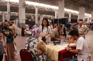 ALTINYILDIZ DA SOSYAL SORUMLULUK HIZ KESMEDEN DEVAM EDİYOR
