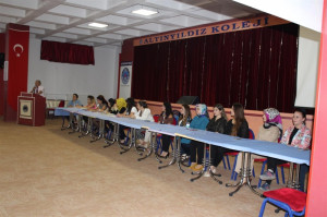ÖZEL ALTINYILDIZ KREŞ VE ANAOKULUNDA VELİ TOPLANTISI YAPILDI