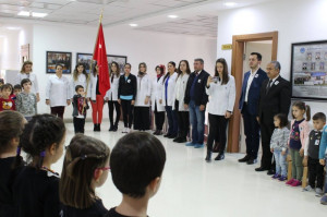 ALTINYILDIZ KREŞ VE ANAOKULUNDA 10 KASIM ATATÜRK’Ü ANMA PROGRAMI DÜZENLENDİ