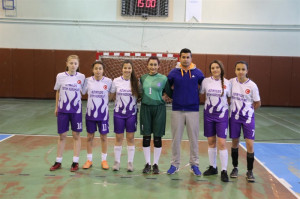 GENÇ KIZ FUTSAL’DA ALTINYILDIZ