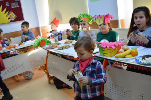 ALTINYILDIZDA YERLİ MALI KUTLAMALARI