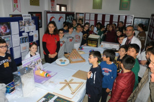 ALTINYILDIZDA 20.YIL PROJE SERGİSİ AÇILDI