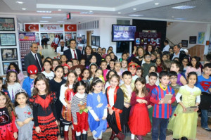 YAZAR MİYASE SERTBARUT ALTINYILDIZLILARLA BULUŞTU