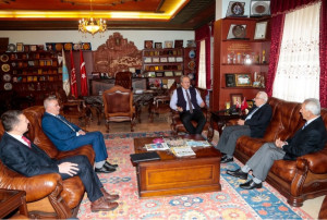 ALTINYILDIZ KOLEJİ YÖNETİMİ'NDEN BAŞKAN ÜNVER'E TEŞEKKÜR ZİYARETİ