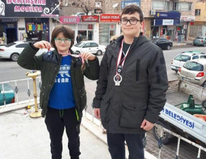 ALTINYILDIZDAN GÜLŞEHİR SATRANÇ 1.LİĞİ