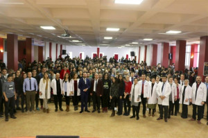 SİNAN İPEK ALTINYILDIZ LİSELERİNDE ÖĞRENCİLERLE BULUŞTU