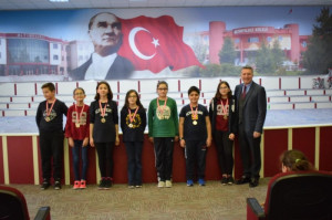 ALTINYILDIZDA MART ÖDÜL TÖRENİ