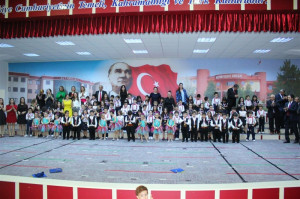 ALTINYILDIZ ANAOKULUNDAN MUHTEŞEM MEZUNİYET PROGRAMI