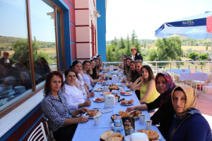 Altınyıldız Kreş ve Anaokulu Öğretmenleri Kahvaltıda Buluştu