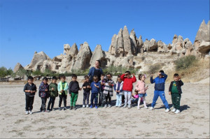 NEVŞEHİR ÖZEL ALTINYILDIZ KREŞ VE ANAOKULU ÖĞRENCİLERİ KEŞİF EDEREK SANAT ÇALIŞMASI YAPTILAR
