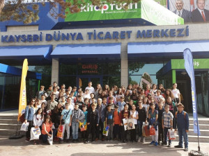 ALTINYILDIZLI 6.SINIFLAR KAYSERİ KİTAP FUARINDA