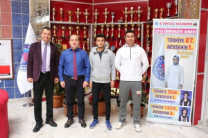 ŞAMPİYON MİLLİ ATLET ÖMER ŞEN’DEN ALTINYILDIZ KOLEJİ’NE TEŞEKKÜR ZİYARETİ