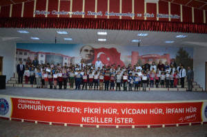 ALTINYILDIZLI 1.SINIFLAR OKUMA BELGELERİNİ ALDILAR