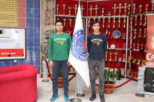 FEN LİSELİ ÖĞRENCİLER TÜBİTAKTA BÖLGE FİNALİSTİ OLDU