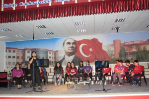 ALTINYILDIZDA MUHTEŞEM ŞİİR DİNLETİSİ