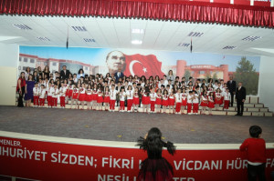 ALTINYILDIZDA COŞKULU 23 NİSAN KUTLAMASI