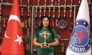 ALTINYILDIZ LİSELİ ÖĞRENCİ AVRUPA ŞAMPİYONASINDA TÜRKİYE’Yİ TEMSİL EDİYOR