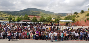 ALTINYILDIZ İLKÖĞRETİM KURUMUNDA KARNE COŞKUSU