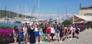 ALTINYILDIZLI 8.SINIFLAR EGE GEZİSİNDE