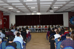 ALTINYILDIZ KREŞ VE ANAOKULU VELİ TOPLANTISINA BÜYÜK İLGİ
