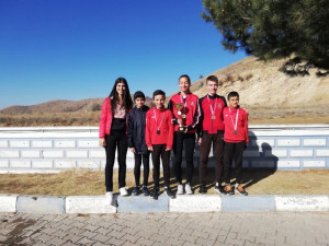 ALTINYILDIZ KROSS TAKIMI NEVŞEHİR 1.Sİ