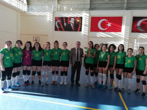 ALTINYILDIZLI FİLENİN SULTANLARI KULÜPLERDE NEVŞEHİR ŞAMPİYONU