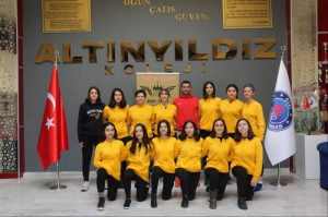 BASKETBOL NEVŞEHİR 1.Sİ ALTINYILDIZ KOLEJİ GENÇ KIZ TAKIMI BÖLGE ŞAMPİYONASI İÇİN KONYA’DA.