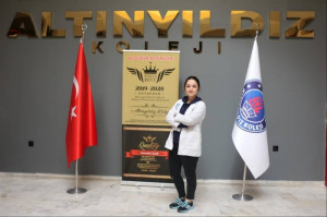 ALTINYILDIZDA BAŞARILI ÖĞRETMEN KADROSU, ÖDÜLLER KAZANMAYA DEVAM EDİYOR
