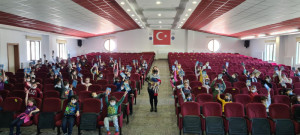 ALTINYILDIZ’DA YAZAR SİBEL ÖZDİL SÖYLEŞİ VE İMZA GÜNÜ